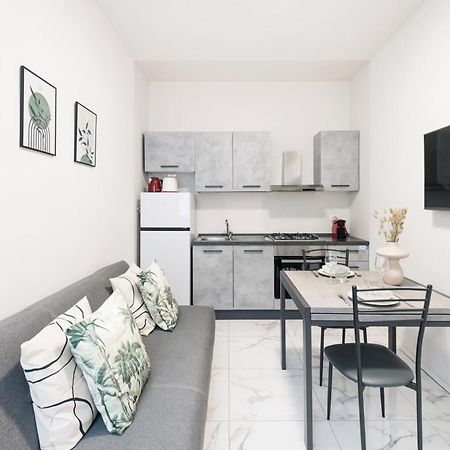 Easylife - Appartamento Elegante Moderno E Accogliente - La Tua Oasi In Citta ミラノ エクステリア 写真