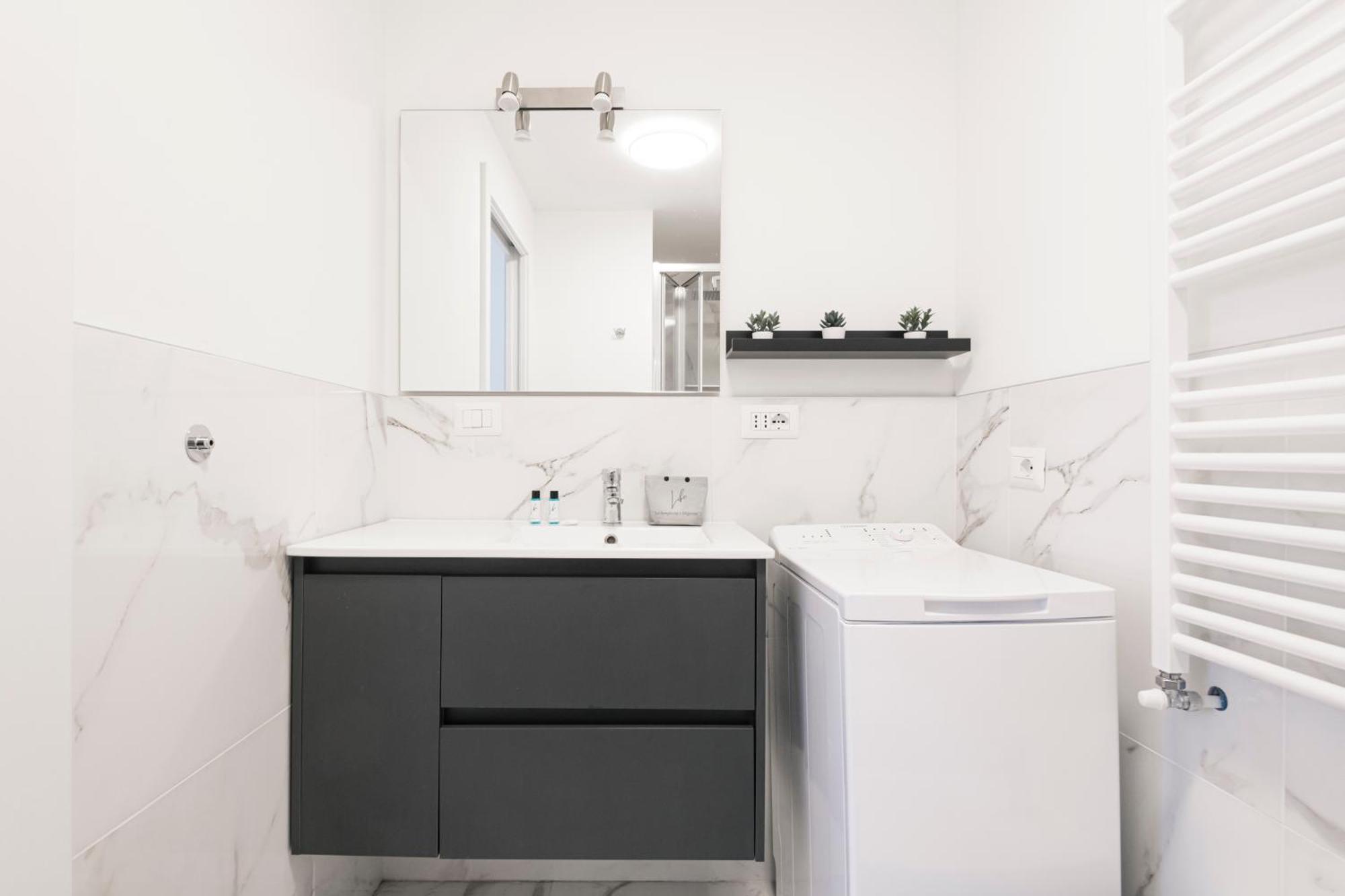 Easylife - Appartamento Elegante Moderno E Accogliente - La Tua Oasi In Citta ミラノ エクステリア 写真